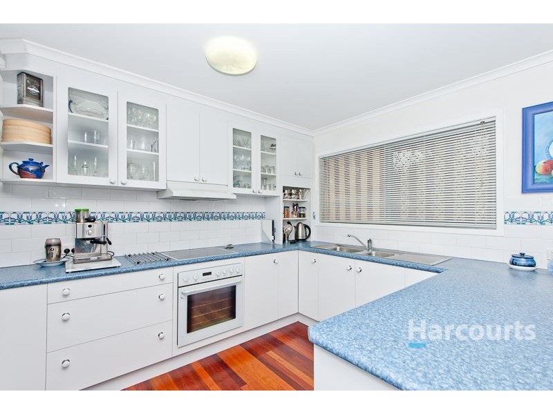 9 Woorama Road, The Gap QLD 4061