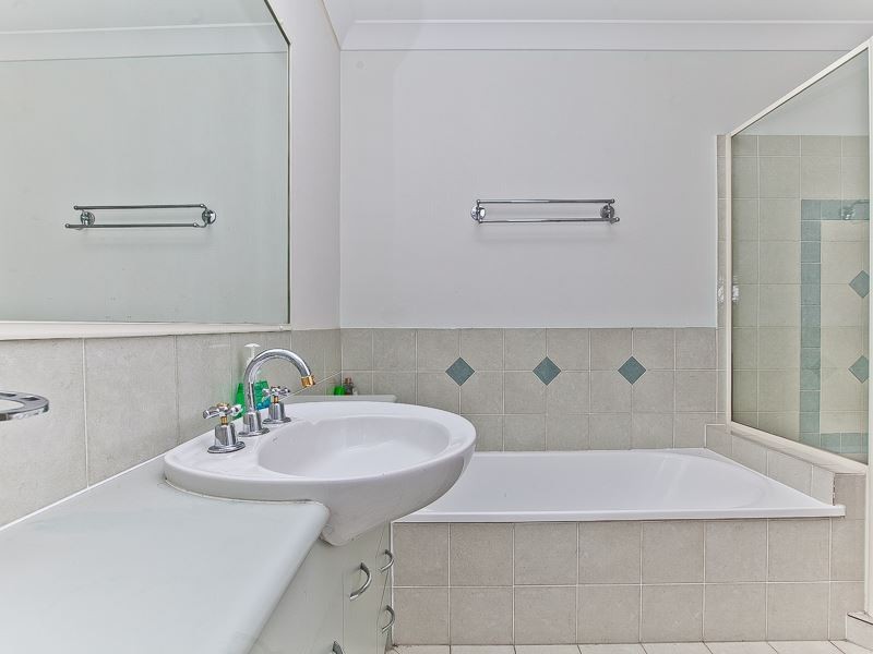 13/60 Warana Street, The Gap QLD 4061