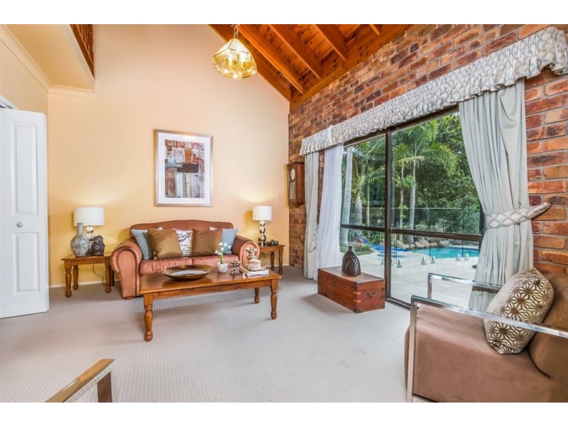 26 Chaprowe Road, The Gap QLD 4061