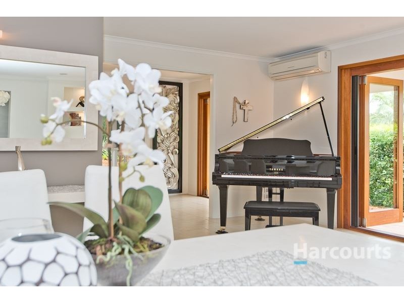 13 Rothbury Place, The Gap QLD 4061