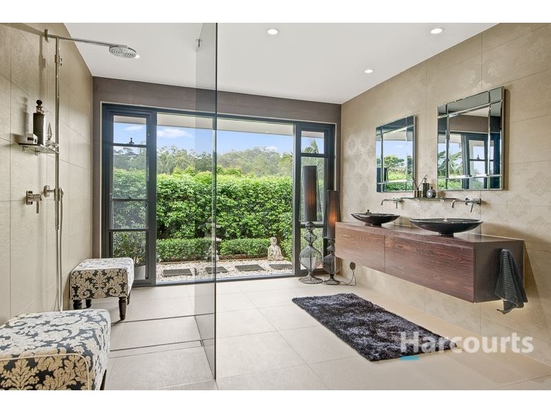 13 Rothbury Place, The Gap QLD 4061