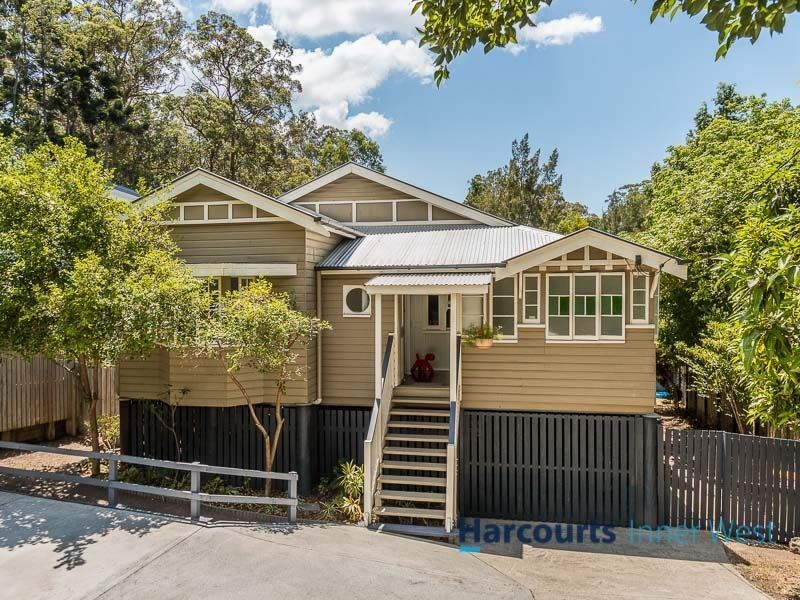 89 Russell Terrace, Indooroopilly QLD 4068