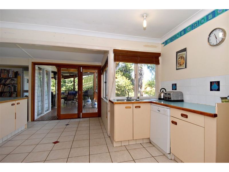 14 Madlo Street, The Gap QLD 4061