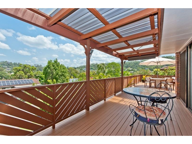 30 Cloghan Street, The Gap QLD 4061