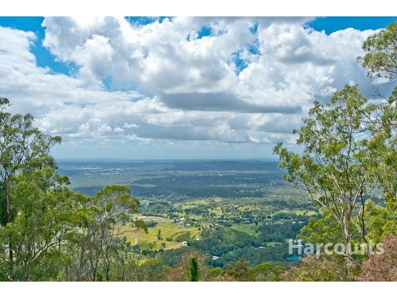 1520 Mt Nebo Road, Mount Nebo QLD 4520