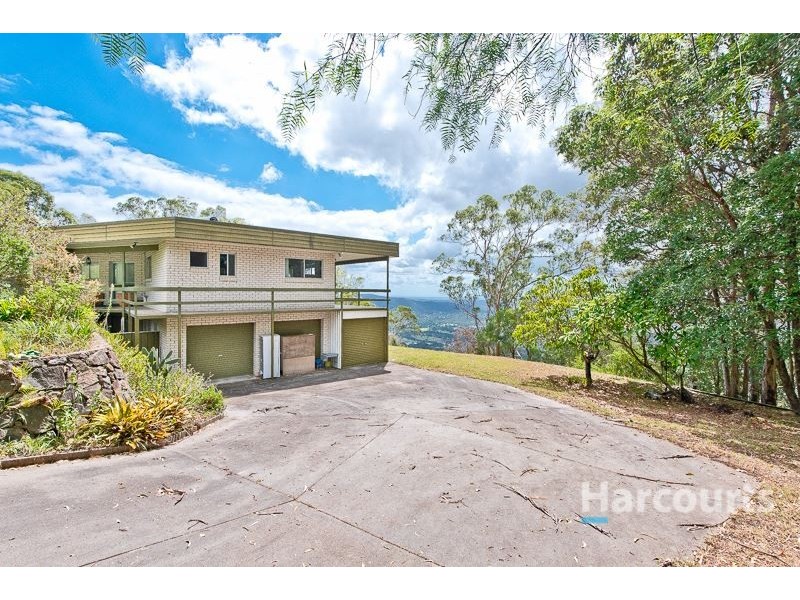 1520 Mt Nebo Road, Mount Nebo QLD 4520