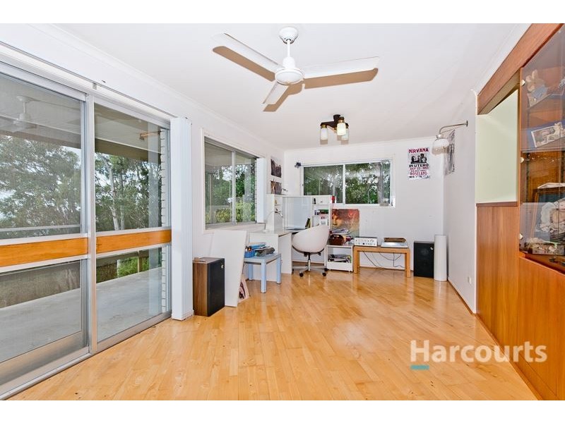 1520 Mt Nebo Road, Mount Nebo QLD 4520