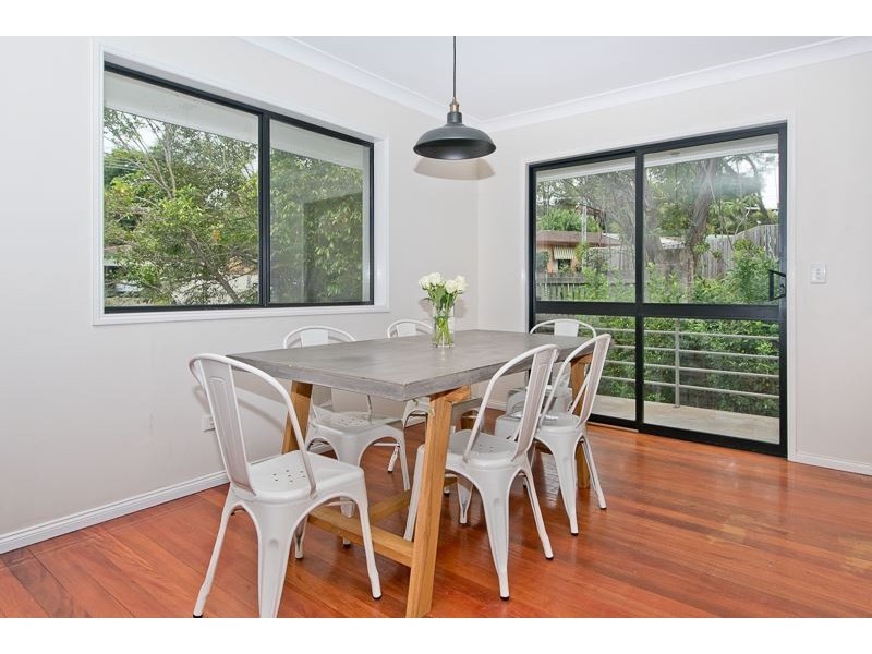 76 Tarnook Drive, Ferny Hills QLD 4055