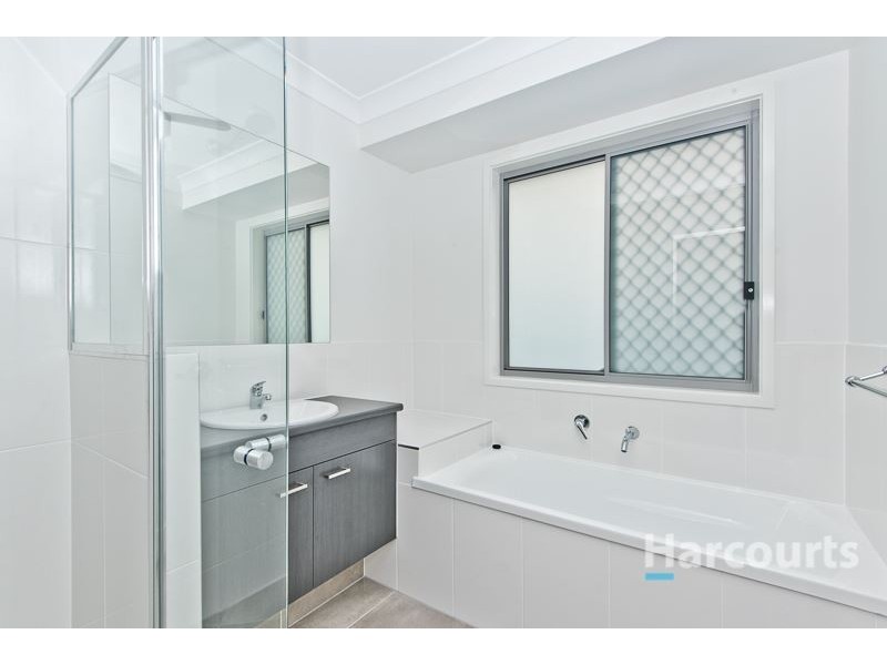 5 Poppy Place, The Gap QLD 4061