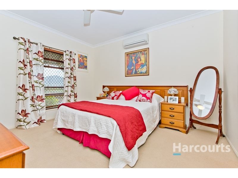 6 Sailboat Way, Springfield Lakes QLD 4300