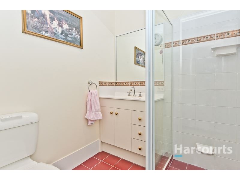 6 Sailboat Way, Springfield Lakes QLD 4300