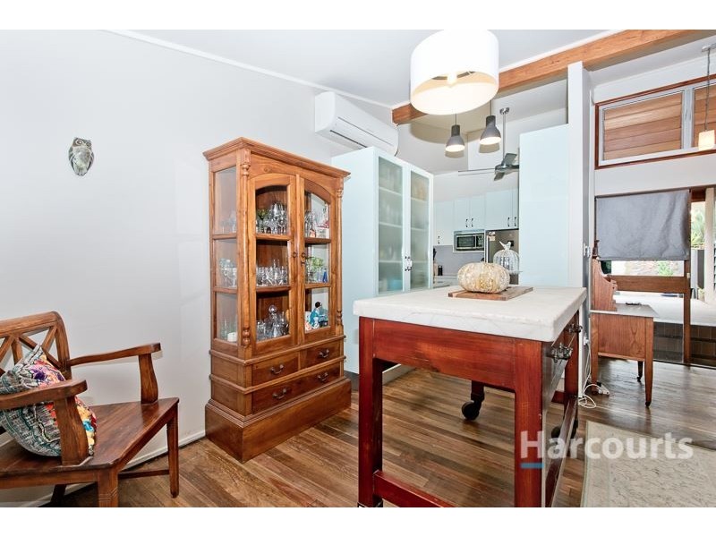 16 Wirlpana Avenue, Ferny Hills QLD 4055