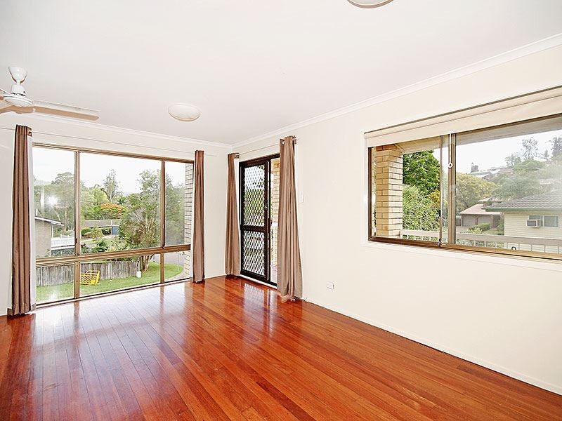 19 Desbet Street, The Gap QLD 4061