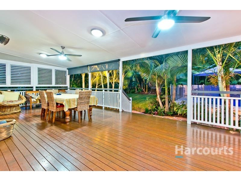 8 Burnham Road, Bardon QLD 4065