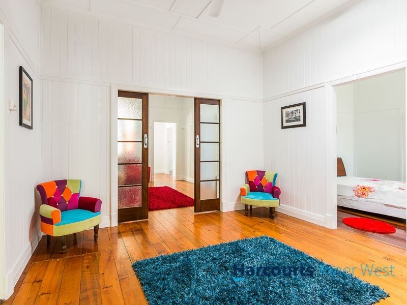 89 Russell Terrace, Indooroopilly QLD 4068