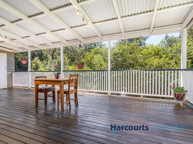 89 Russell Terrace, Indooroopilly QLD 4068