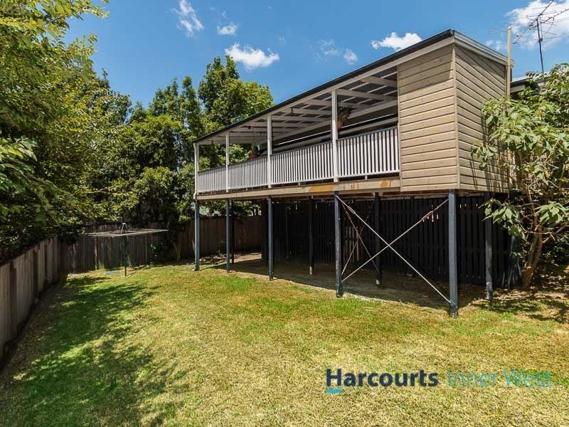 89 Russell Terrace, Indooroopilly QLD 4068