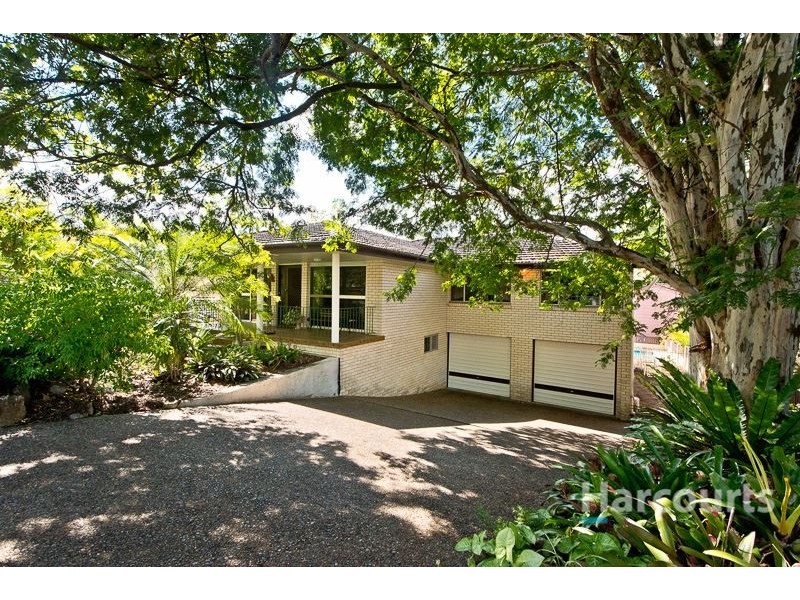 6 Malgoa Street, The Gap QLD 4061