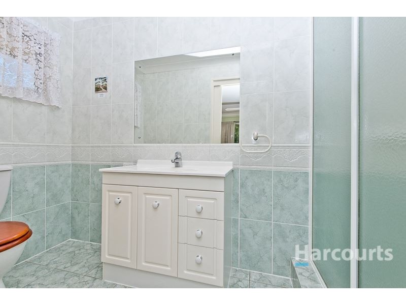 6 Malgoa Street, The Gap QLD 4061