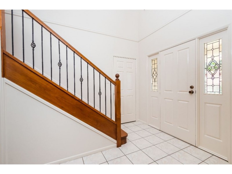 3 Lambertia Court, Albany Creek QLD 4035