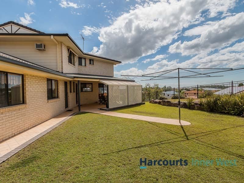 3 Lambertia Court, Albany Creek QLD 4035