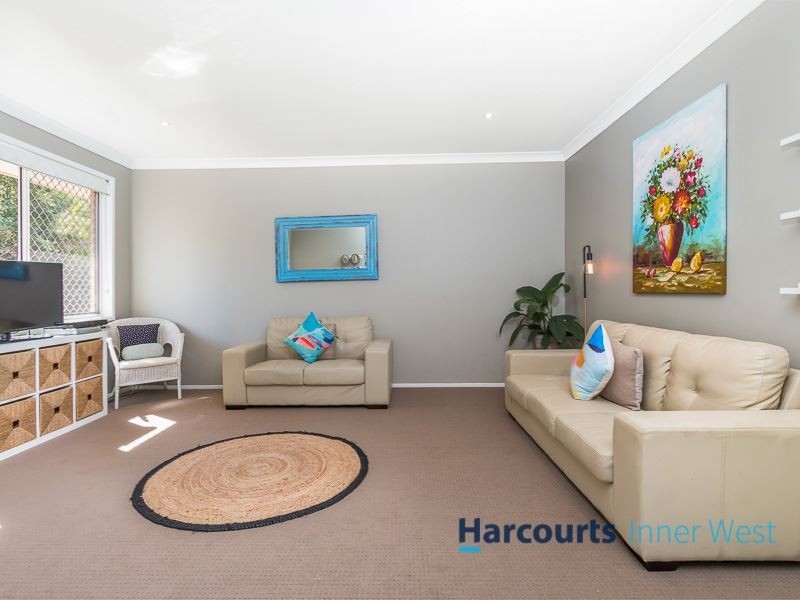 42 Dillon Road, The Gap QLD 4061