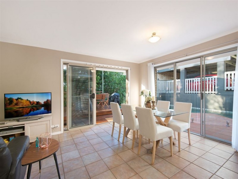 70 Chaprowe Road, The Gap QLD 4061