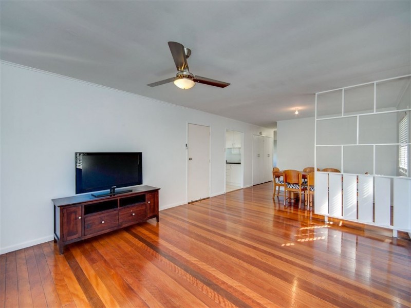 17 Dibbil Street, Chermside West QLD 4032