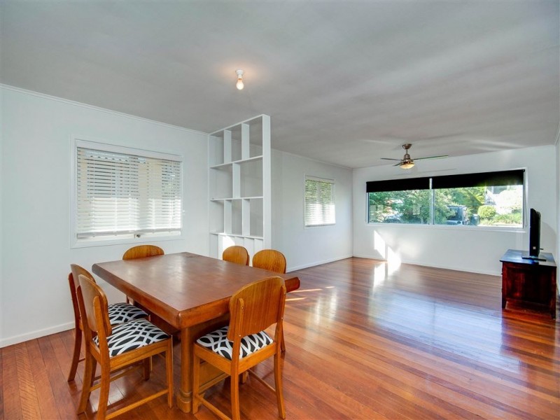 17 Dibbil Street, Chermside West QLD 4032