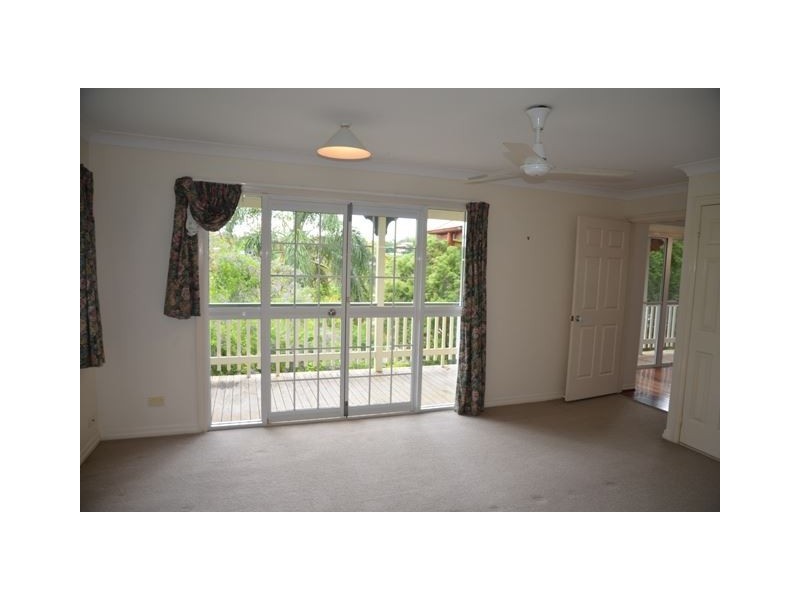 23 Chicester Street, The Gap QLD 4061