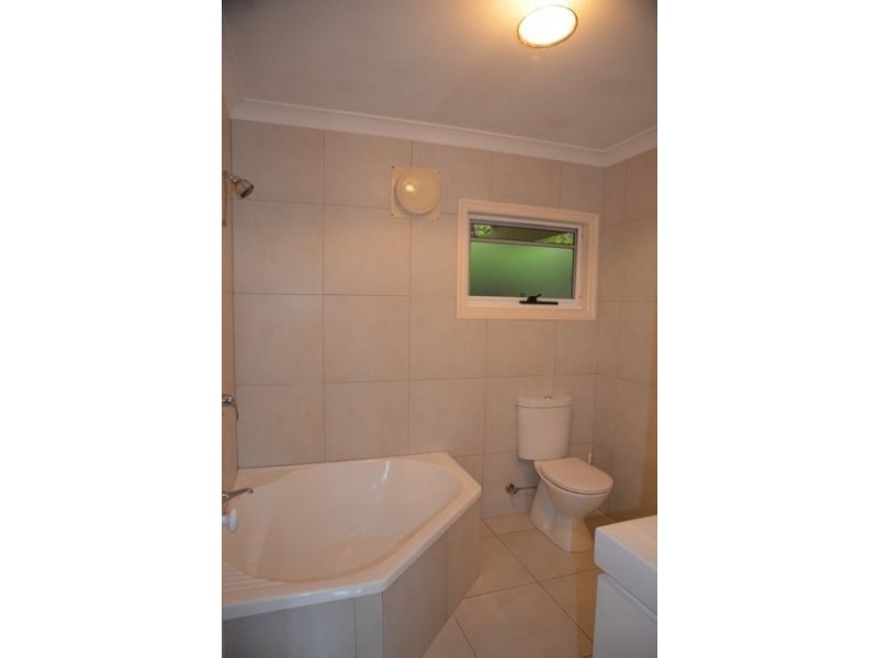 23 Chicester Street, The Gap QLD 4061