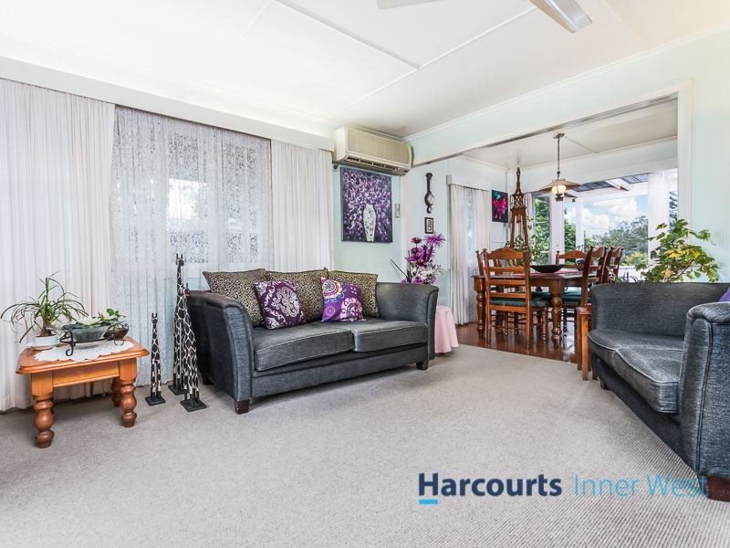 18 Glenmore Street, The Gap QLD 4061