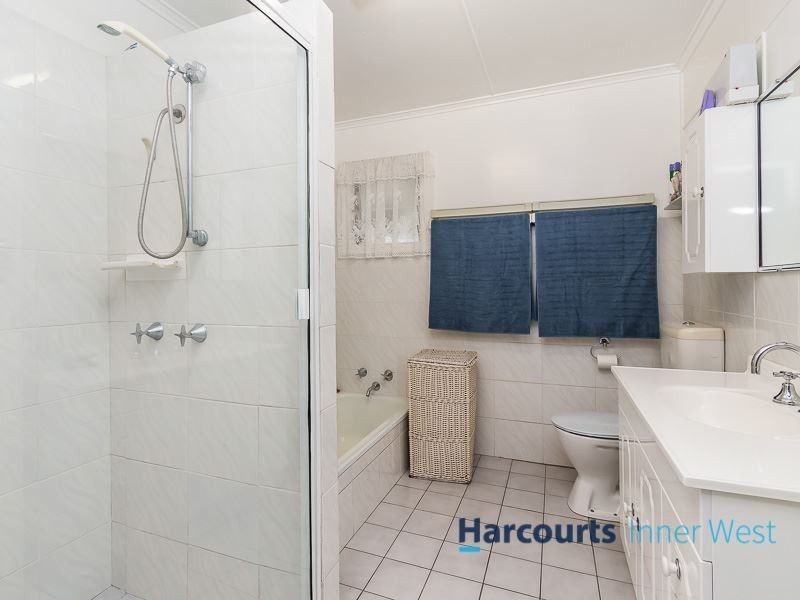 18 Glenmore Street, The Gap QLD 4061