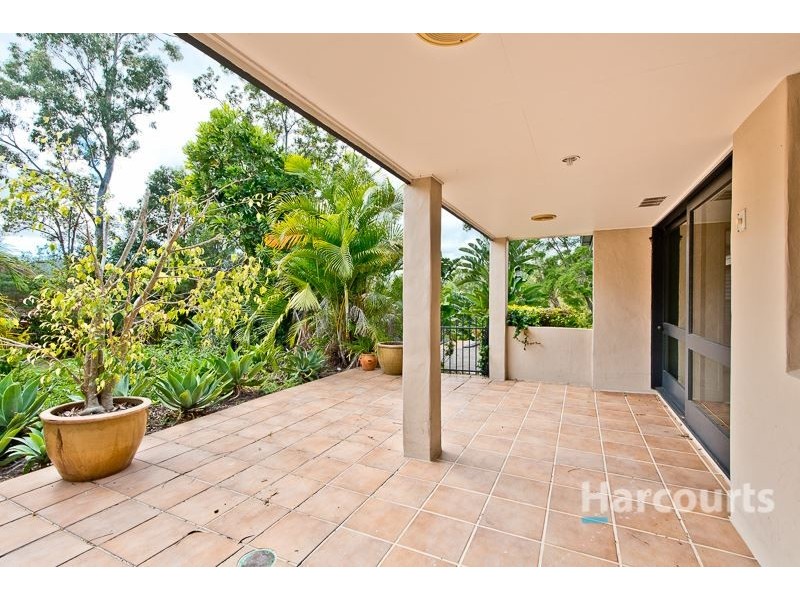 10 Tallawong Place, The Gap QLD 4061