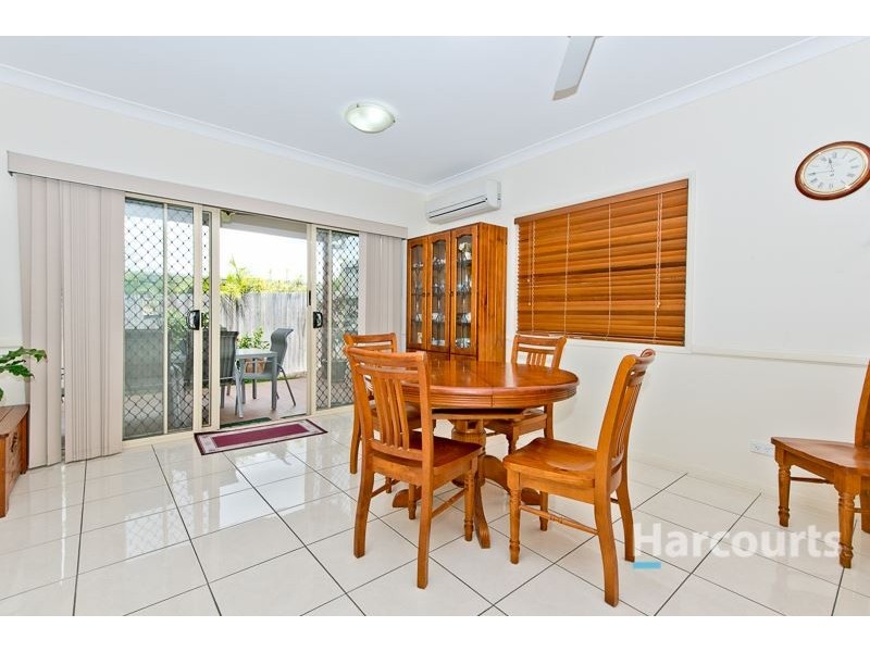 6 Sailboat Way, Springfield Lakes QLD 4300