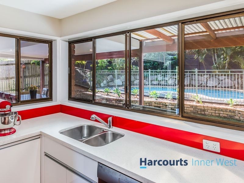 24 Chaprowe Road, The Gap QLD 4061