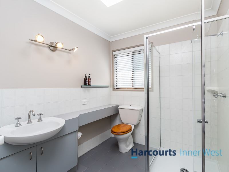 24 Chaprowe Road, The Gap QLD 4061