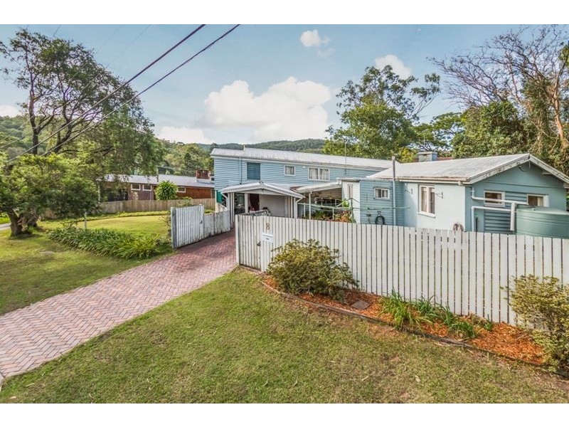 8 Jevons Street, The Gap QLD 4061
