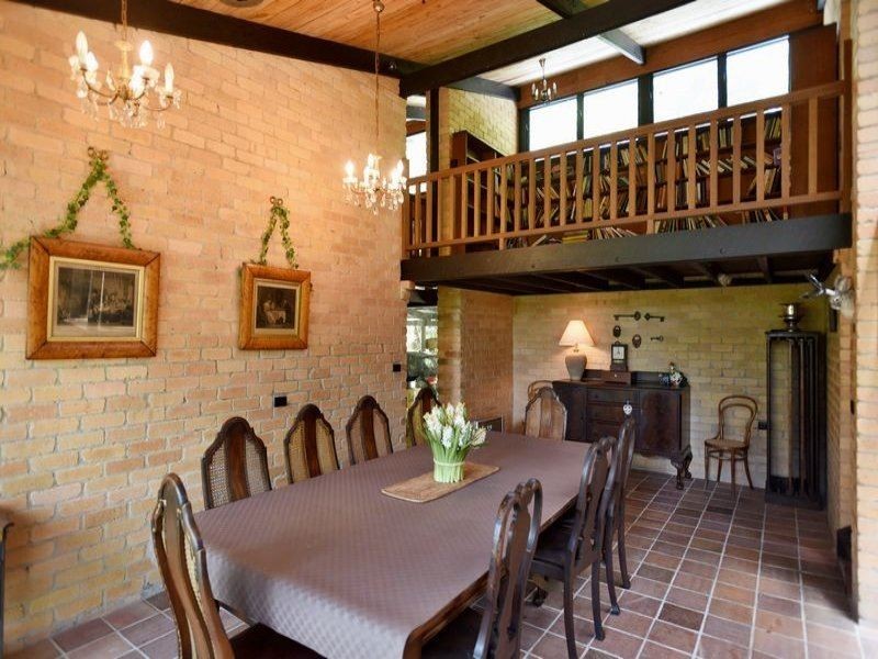 10 View Street, Mount Nebo QLD 4520