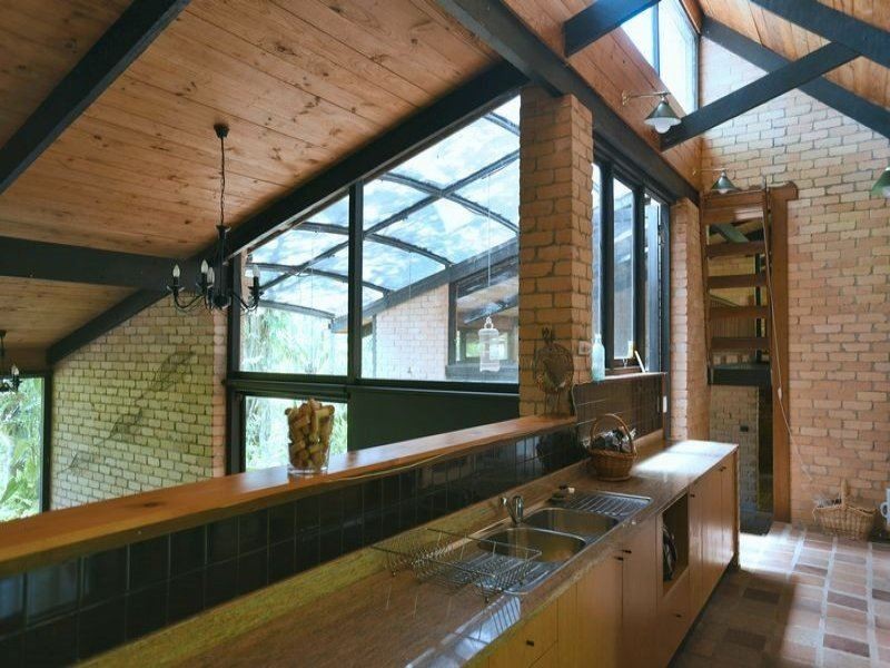 10 View Street, Mount Nebo QLD 4520