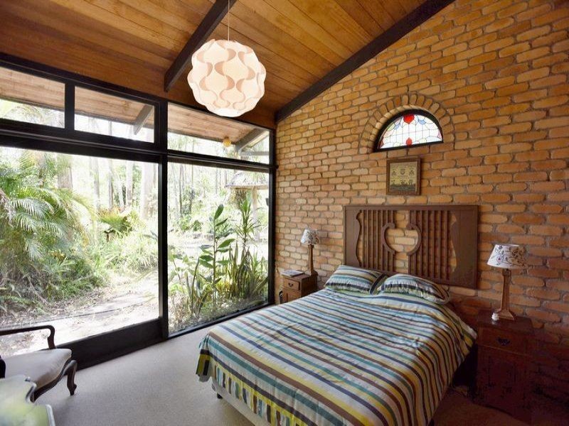 10 View Street, Mount Nebo QLD 4520