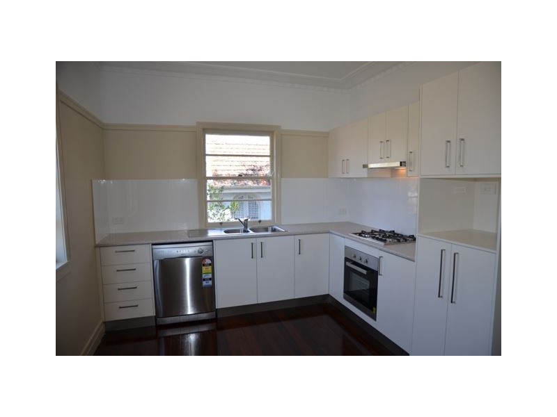2/449 Waterworks Rd, Ashgrove QLD 4060