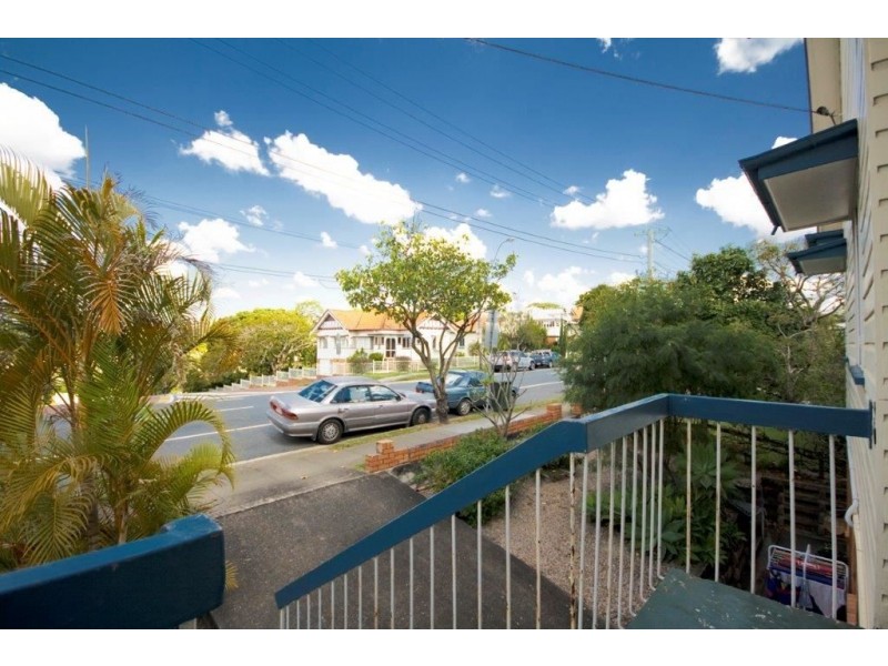 2/449 Waterworks Rd, Ashgrove QLD 4060