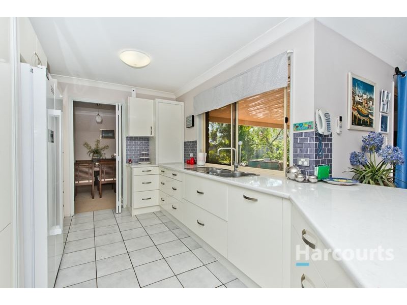 2 Bracknell Place, Ashgrove QLD 4060