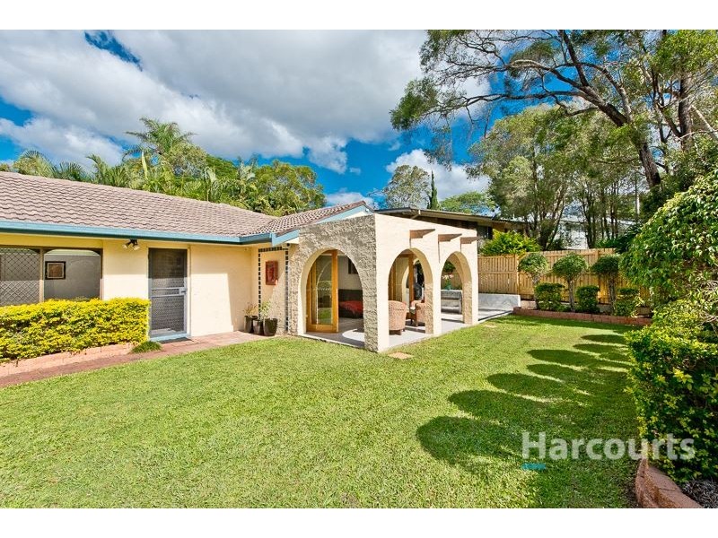 2 Kaldo Grove, Ferny Hills QLD 4055