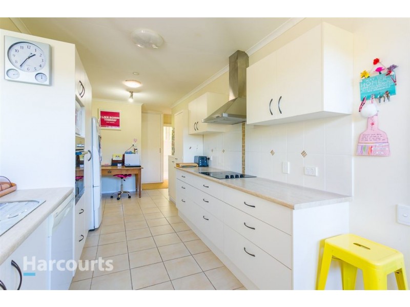 24 Karowara Street, The Gap QLD 4061