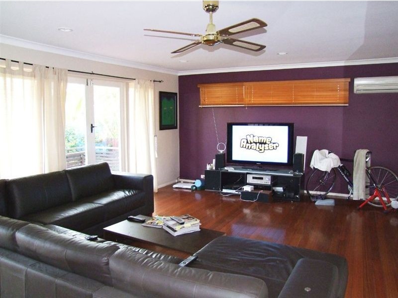 15 Kalimna Street, The Gap QLD 4061