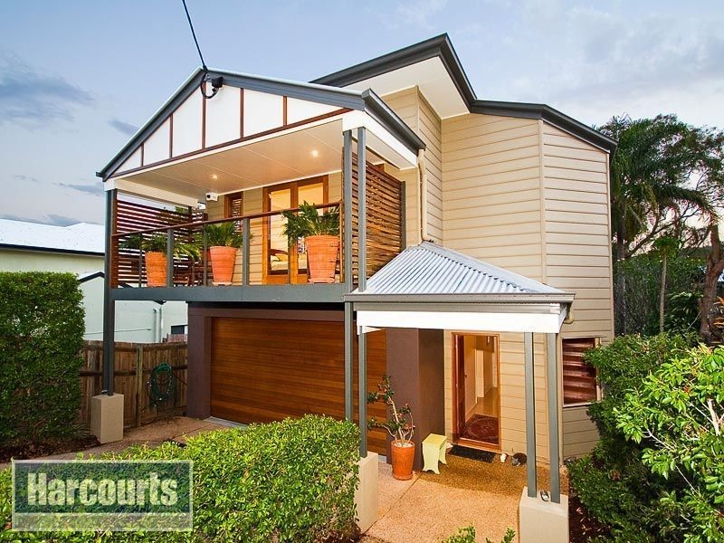 25 Burnham Road, Bardon QLD 4065