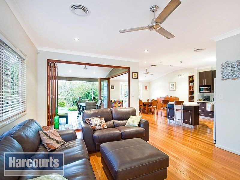 25 Burnham Road, Bardon QLD 4065