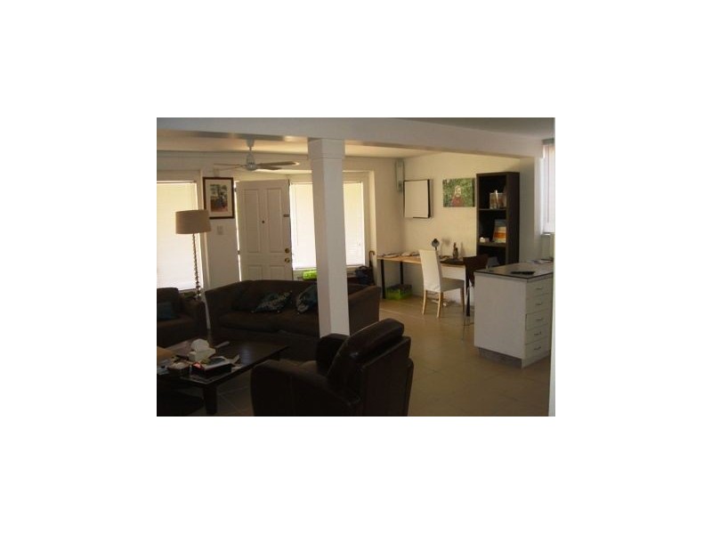 7 Malgoa, The Gap QLD 4061